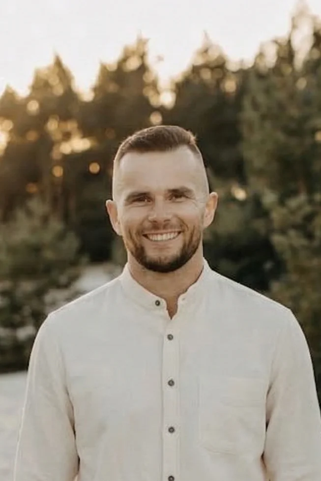 TOMÁŠ RACEK